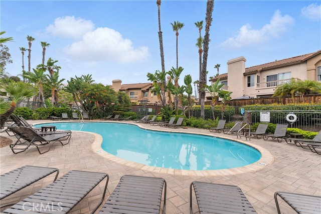 5 Pappagallo, Aliso Viejo CA: https://media.crmls.org/medias/174afca9-e5a0-4a60-8985-2510ff3b3988.jpg