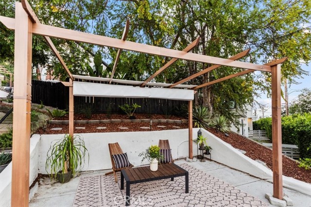 Detail Gallery Image 46 of 64 For 2207 - 2009 Apex Ave, Los Angeles,  CA 90039 - 2 Beds | 2 Baths