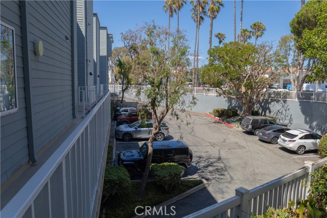 210 The Village, Redondo Beach, California 90277, 2 Bedrooms Bedrooms, 0 ,2 BathroomsBathrooms,Residential,For Sale,The Village,0,DW26180621