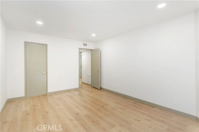 Detail Gallery Image 11 of 24 For 1745 Camino Palmero St #107,  Los Angeles,  CA 90046 - 1 Beds | 1 Baths