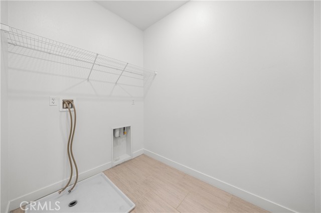 4016 E Peony Paseo, Ontario CA: https://media.crmls.org/medias/174cca61-0641-42d0-9717-b260674085c4.jpg