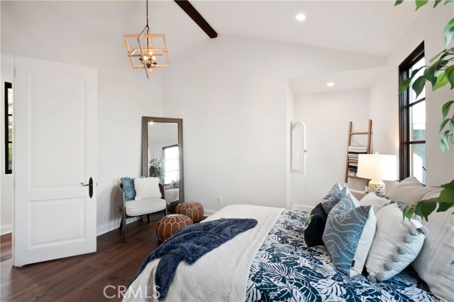 1725 Oak Avenue, Manhattan Beach, California 90266, 4 Bedrooms Bedrooms, ,4 BathroomsBathrooms,Residential,Sold,Oak,SB21251679