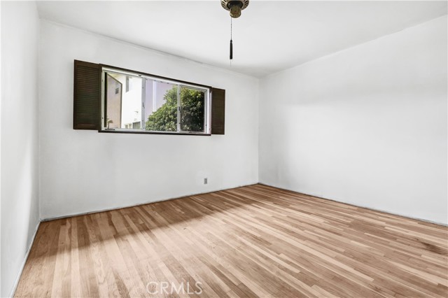 Detail Gallery Image 17 of 25 For 305 Raymondale Dr #L,  South Pasadena,  CA 91030 - 2 Beds | 1 Baths