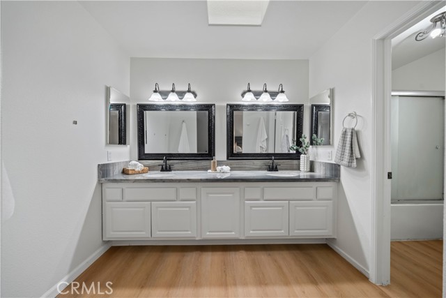 32465 Beechwood Lane, Lake Elsinore CA: https://media.crmls.org/medias/174eb1c5-319e-45de-8445-919057dd42f6.jpg