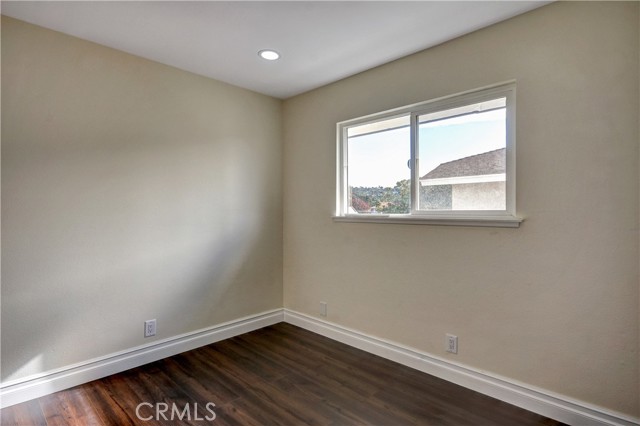 Detail Gallery Image 7 of 21 For 913 Bristol, San Dimas,  CA 91773 - 4 Beds | 2/1 Baths