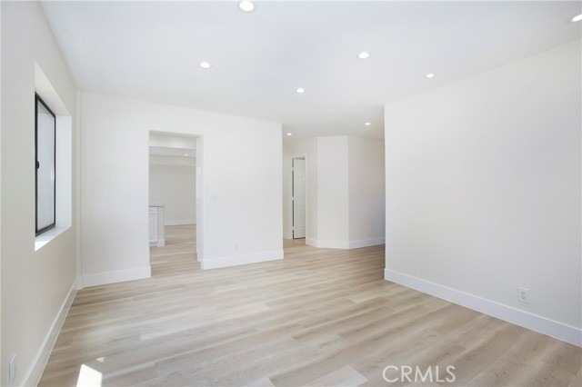 15 Calle Albarda, Rancho Santa Margarita CA: https://media.crmls.org/medias/174f0052-f233-4e72-bcff-fd4b18d39f3f.jpg