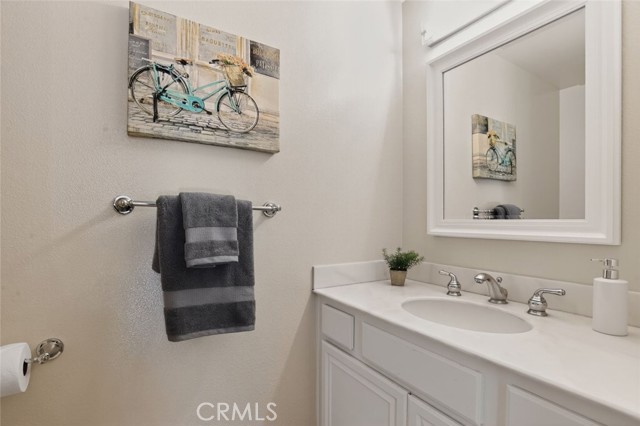 Detail Gallery Image 15 of 44 For 26 Claret #40,  Irvine,  CA 92614 - 2 Beds | 1/1 Baths