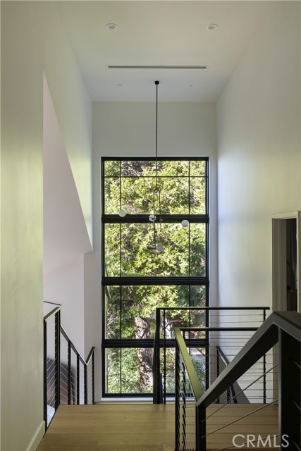 Detail Gallery Image 23 of 47 For 654 S Cumberland, Lake Arrowhead,  CA 92352 - 5 Beds | 5 Baths