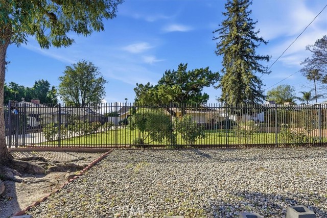 Detail Gallery Image 38 of 45 For 11357 Orcas Ave, Lakeview Terrace,  CA 91342 - 3 Beds | 3 Baths