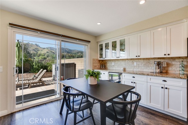 Detail Gallery Image 16 of 38 For 1247 Deer Creek Rd, San Dimas,  CA 91773 - 3 Beds | 2/1 Baths