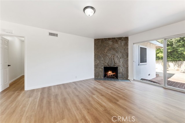 Detail Gallery Image 8 of 35 For 326 Meadow Ln, Monrovia,  CA 91016 - 3 Beds | 2 Baths