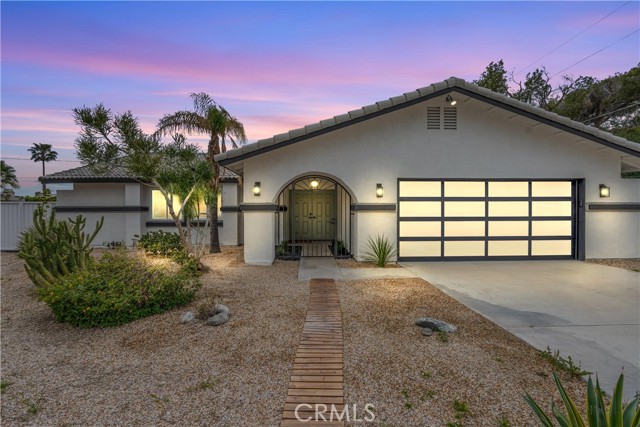 Detail Gallery Image 7 of 44 For 2801 E San Angelo Rd, Palm Springs,  CA 92262 - 3 Beds | 2 Baths