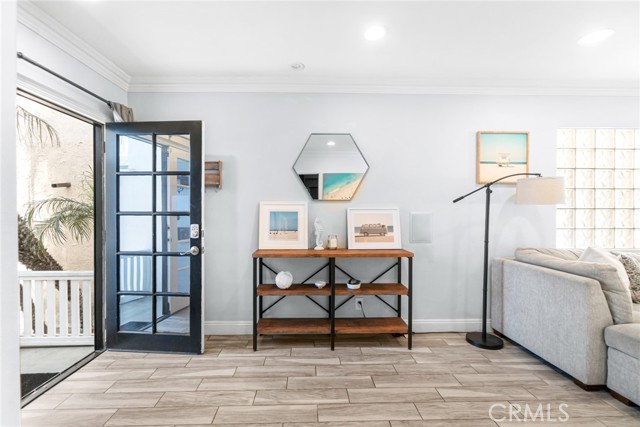 Detail Gallery Image 8 of 45 For 1742 Dixon St, Redondo Beach,  CA 90278 - 3 Beds | 2 Baths