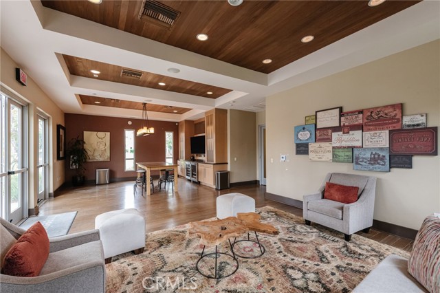 Detail Gallery Image 38 of 58 For 5341 Strand #105,  Hawthorne,  CA 90250 - 2 Beds | 2/1 Baths