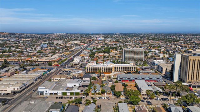 Detail Gallery Image 31 of 39 For 1208 Linden Ave, Long Beach,  CA 90813 - 11 Beds | 4 Baths