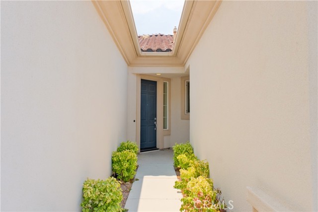 Detail Gallery Image 3 of 29 For 19533 Vermillion Ln, Apple Valley,  CA 92308 - 2 Beds | 2/1 Baths