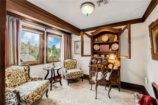 29162 Bald Eagle Ridge, Lake Arrowhead CA: https://media.crmls.org/medias/17548c7b-df9e-438b-b14a-1a41f033c0c2.jpg