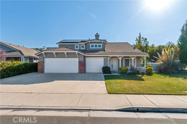 Detail Gallery Image 1 of 1 For 27615 Trailhead Ct, Corona,  CA 92883 - 4 Beds | 2 Baths