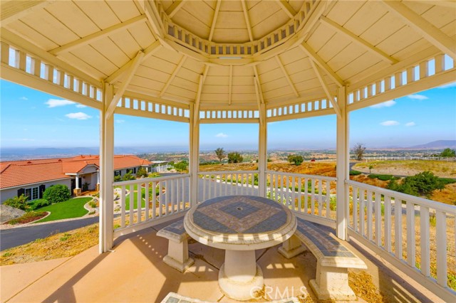 Detail Gallery Image 51 of 66 For 41538 Avenida Ortega, Temecula,  CA 92592 - 4 Beds | 2/1 Baths