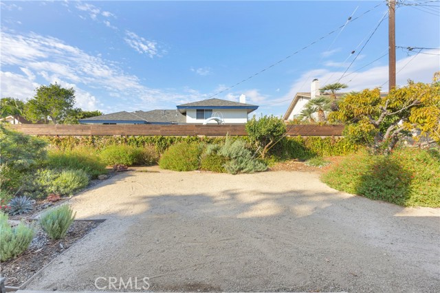 Detail Gallery Image 26 of 37 For 2527 E Brookside, Orange,  CA 92867 - 4 Beds | 2 Baths