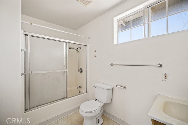 Detail Gallery Image 16 of 29 For 639 S 7th St, Grover Beach,  CA 93433 - 4 Beds | 3 Baths