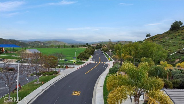 Detail Gallery Image 64 of 64 For 28996 Garnet Canyon Dr, Saugus,  CA 91390 - 4 Beds | 3 Baths