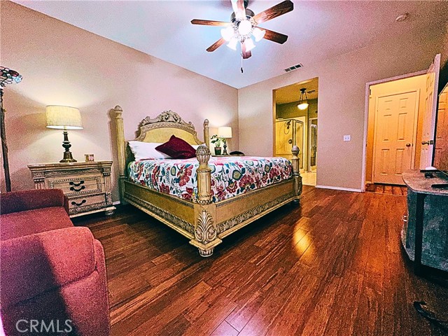 11834 Dellwood, Victorville CA: https://media.crmls.org/medias/17584e6d-bdac-4b5d-833e-7940f33f8581.jpg