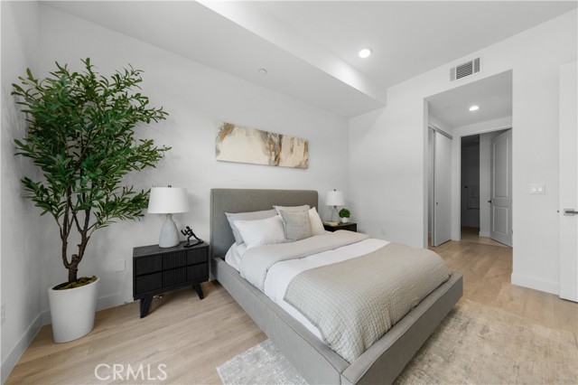 168 S Monterey Street, Alhambra CA: https://media.crmls.org/medias/17587d8c-f9ee-4aed-8803-9b9beb2f968f.jpg