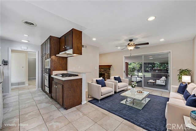 5347 E Bergh Drive, Anaheim Hills CA: https://media.crmls.org/medias/1759fb4e-53b8-4f4b-b058-3509eb1ee553.jpg