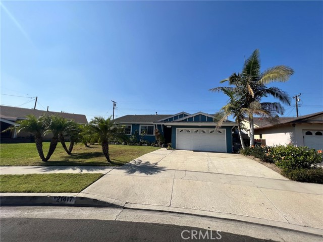 MLS# PV23205563
