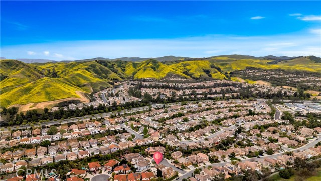 16139 Crooked Creek Court, Chino Hills CA: https://media.crmls.org/medias/175bb2f8-3a70-49d1-b49b-36725aa820cf.jpg