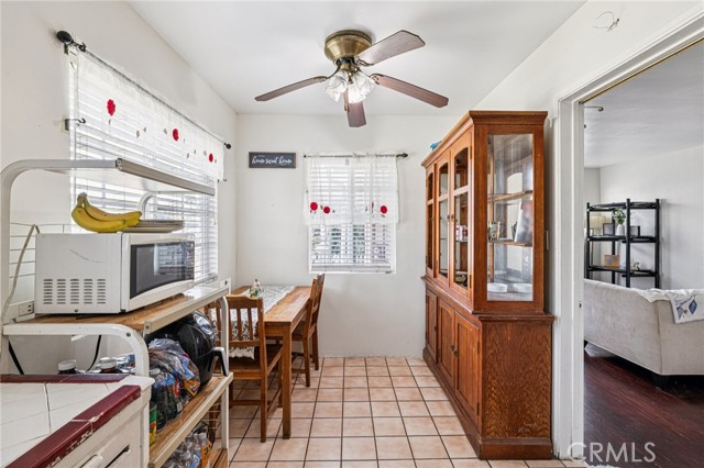 Detail Gallery Image 12 of 23 For 2938 Oakwood, Lynwood,  CA 90262 - 2 Beds | 1 Baths