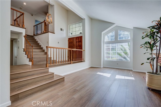 Detail Gallery Image 10 of 38 For 617 Calle Santa Barbara, San Dimas,  CA 91773 - 4 Beds | 3 Baths