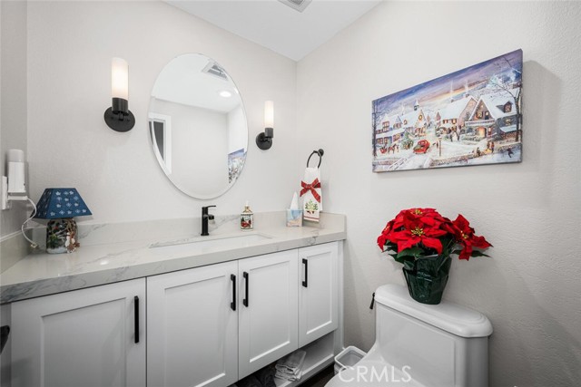Detail Gallery Image 7 of 14 For 7582 Silverado Ln, La Palma,  CA 90623 - 4 Beds | 2/1 Baths