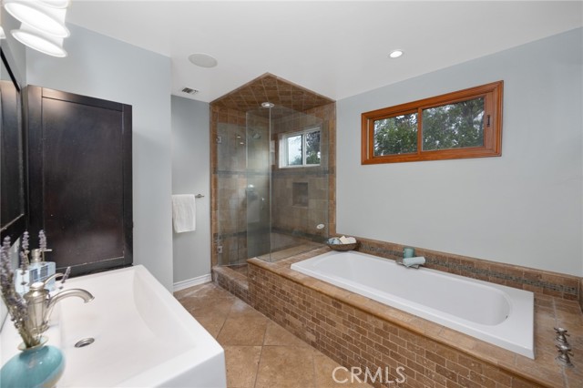 Detail Gallery Image 25 of 63 For 500 Manzanita Ave, Sierra Madre,  CA 91024 - 4 Beds | 2 Baths