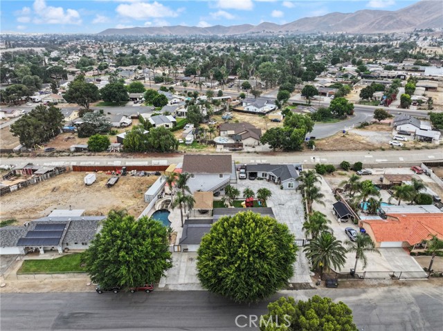 8963 Bold Ruler Lane, Jurupa Valley CA: https://media.crmls.org/medias/175d899f-d80b-4418-aeea-f0bf4ccad7e6.jpg