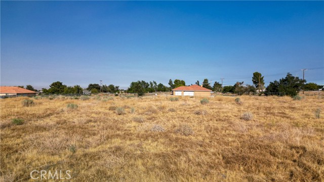 Detail Gallery Image 14 of 32 For 4240 Smoke Tree Rd, Phelan,  CA 92371 - – Beds | – Baths