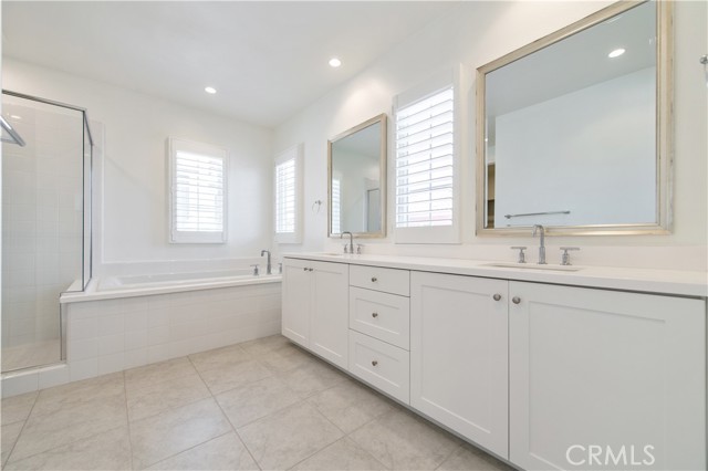 Detail Gallery Image 37 of 40 For 216 Piazza, Irvine,  CA 92602 - 4 Beds | 4 Baths