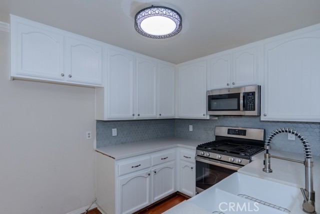 Detail Gallery Image 5 of 37 For 19134 Alamo Lane #162,  Yorba Linda,  CA 92886 - 2 Beds | 2 Baths