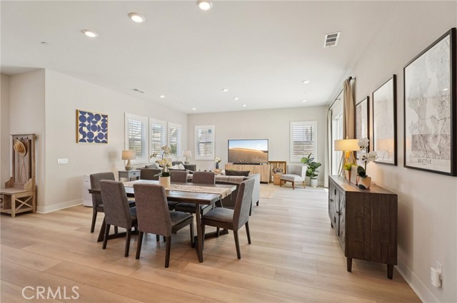 27008 Declaration Road, Valencia CA: https://media.crmls.org/medias/175efe53-2ba0-44ef-a56c-280891143b65.jpg