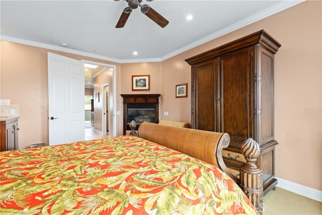 95 S Ocean Avenue, Cayucos CA: https://media.crmls.org/medias/175fc46e-7dae-4635-ae64-88b12d6d315b.jpg