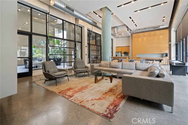 133 The N, Long Beach CA: https://media.crmls.org/medias/176000cd-995d-4862-af88-4be8982d9db3.jpg