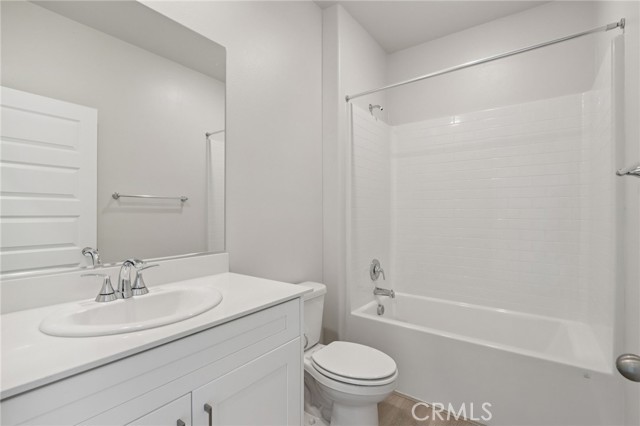 1110 Tropic Court, Redlands CA: https://media.crmls.org/medias/1760cdeb-3335-4efe-954b-08b975d61fee.jpg