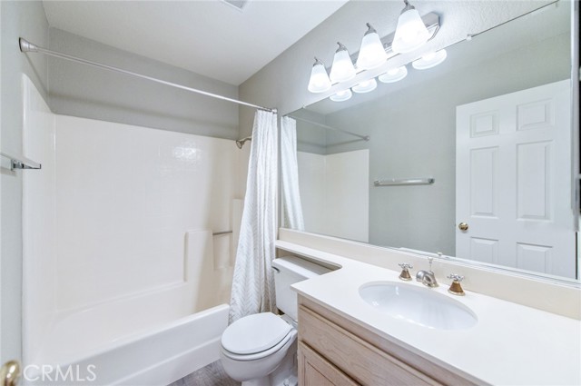 Detail Gallery Image 21 of 32 For 3245 Oakleaf Ct, Chino Hills,  CA 91709 - 3 Beds | 2/1 Baths