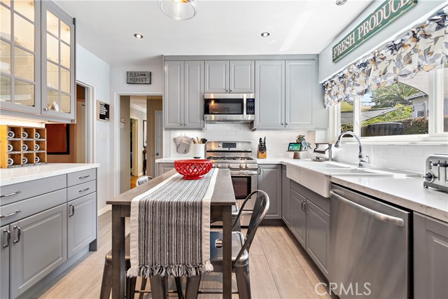 Detail Gallery Image 8 of 55 For 13611 Walnut St, Whittier,  CA 90602 - 3 Beds | 2 Baths