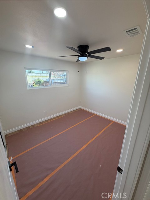 Detail Gallery Image 6 of 6 For 1634 Lantana, Pomona,  CA 91766 - 3 Beds | 2 Baths