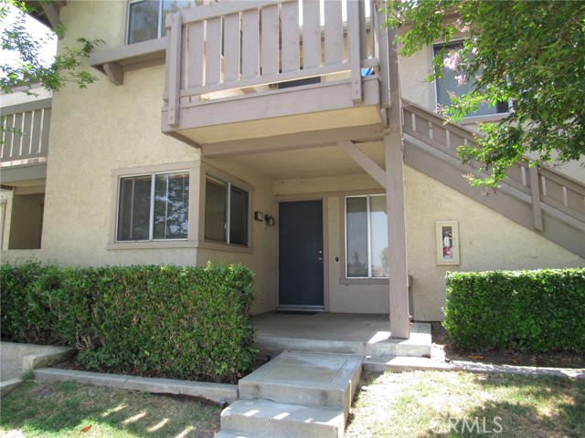 Detail Gallery Image 2 of 44 For 113 Rockwood, Irvine,  CA 92614 - 3 Beds | 2 Baths