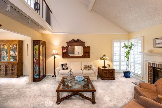 Detail Gallery Image 8 of 41 For 8435 Sale Ave, West Hills,  CA 91304 - 4 Beds | 2 Baths