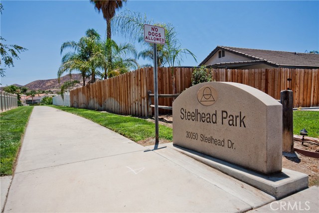 Detail Gallery Image 33 of 34 For 30071 White Wake Dr, Canyon Lake,  CA 92587 - 4 Beds | 3 Baths