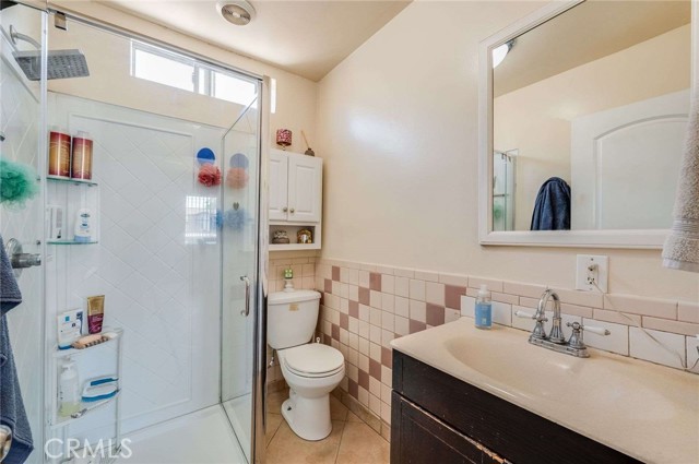 418 W Los Angeles Avenue, Montebello CA: https://media.crmls.org/medias/1762fe97-d7bf-46f7-8d4e-96d55cb40433.jpg